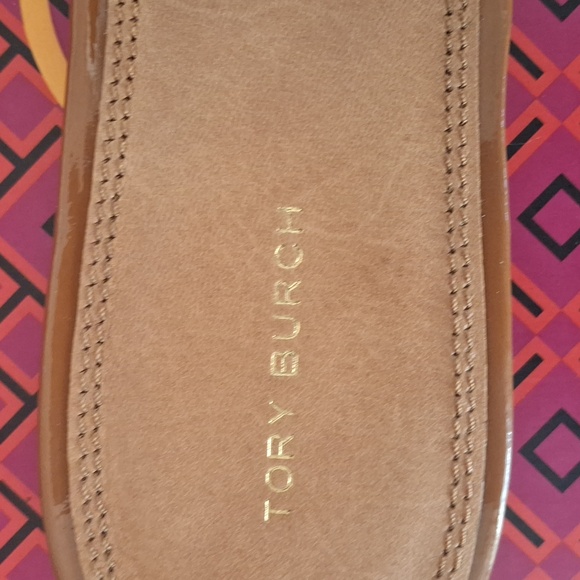Tory Burch Tan Slides with Gold Emblem - Picture 4 of 5
